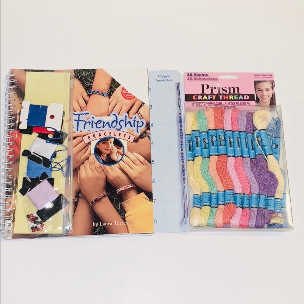 Friendship bracelet book & strings